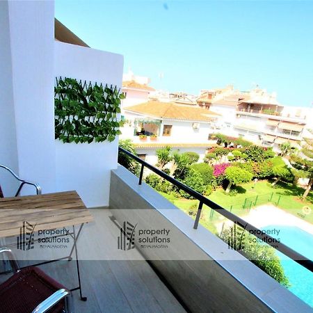 Apartamento Carihuela Playa - 2ª Linea De Playa - Piscina - Parking Gratis Torremolinos Exterior foto